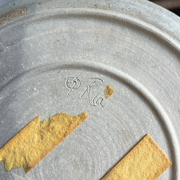 Vintage Handmade Pottery Plate Signed Ria - Picture 8 of 13
